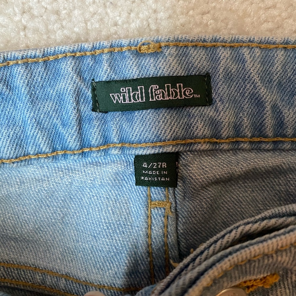 Wide Leg Ripped Jeans - Picture 4 of 4
